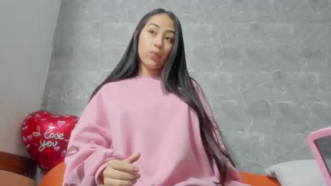 vanessaadol online show from March 7, 8:13 am