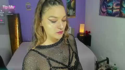 Angie  online show from August 4, 5:46 am