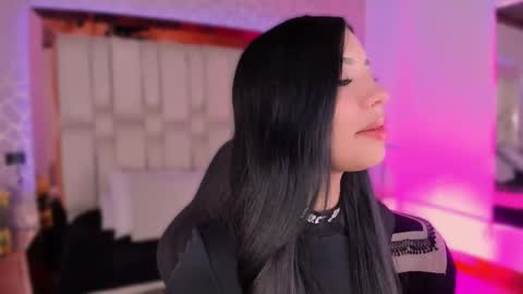 Snapshot of vanessaduval chatting on October 19, 10:45 pm vanessaduval online show from October 19, 10:45 pm