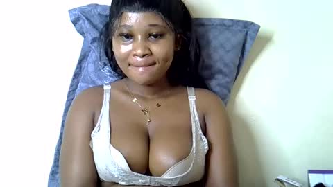 Snapshot of vanillavenus chatting on September 24, 8:35 am vanillavenus online show from September 24, 8:35 am