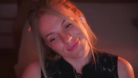 Sophie online show from July 21, 10:54 pm