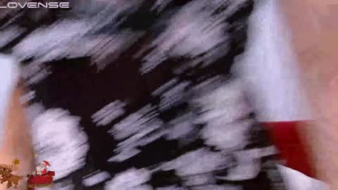 Snapshot of vanne_amet chatting on December 18, 11:08 pm free follow me online show from December 18, 11:08 pm