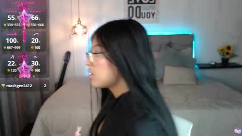 Snapshot of vannesweet_ chatting on December 20, 8:55 pm vane online show from December 20, 8:55 pm