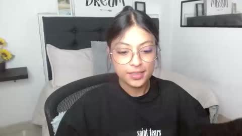 Snapshot of vannesweet_ chatting on September 16, 10:40 pm vane online show from September 16, 10:40 pm