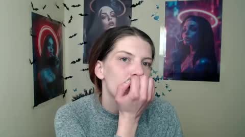 Snapshot of vanrey_ chatting on March 6, 7:47 am Vanessa online show from March 6, 7:47 am