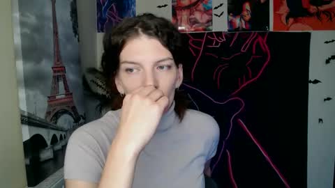 Snapshot of vanrey_ chatting on October 7, 6:40 am Vanessa online show from October 7, 6:40 am