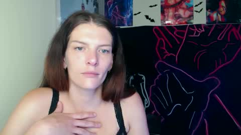 Snapshot of vanrey_ chatting on September 21, 6:56 am Vanessa online show from September 21, 6:56 am