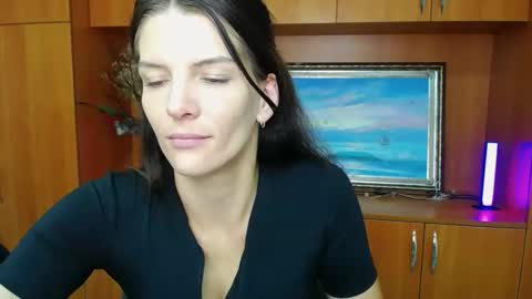 Snapshot of vanrey_ chatting on September 29, 6:51 am Vanessa online show from September 29, 6:51 am