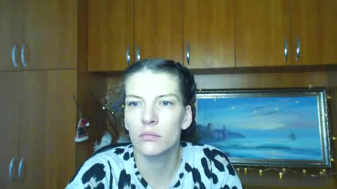 Snapshot of vanrey_ chatting on February 27, 7:55 am Vanessa online show from February 27, 7:55 am