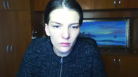 Snapshot of vanrey_ chatting on March 4, 7:30 am Vanessa online show from March 4, 7:30 am
