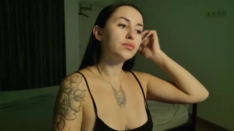 vaolietkat online show from September 27, 7:26 am