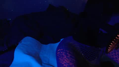 vapourbabe online show from February 6, 7:45 am