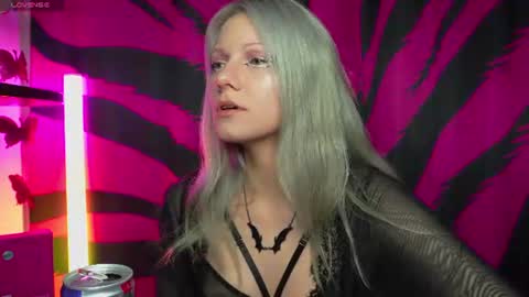 Vasya Sylvia online show from June 17, 4:03 am