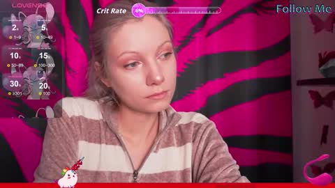 Snapshot of vasya_sylvia chatting on October 19, 9:33 am Vasya Sylvia online show from October 19, 9:33 am