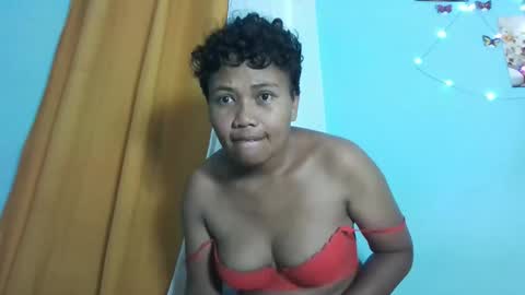 Vayannah online show from March 10, 6:12 pm