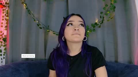 Vayolett online show from January 18, 1:46 am