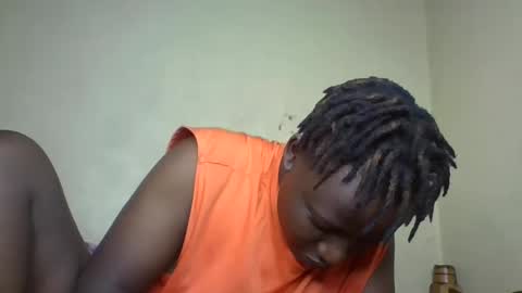 Snapshot of vee_tommy chatting on January 27, 4:30 am Vee tommy online show from January 27, 4:30 am