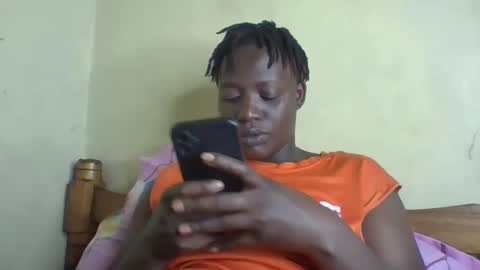 Snapshot of vee_tommy chatting on January 15, 8:20 am Vee tommy online show from January 15, 8:20 am