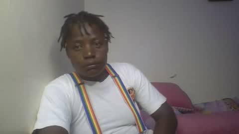 Snapshot of vee_tommy chatting on February 10, 10:19 pm Vee tommy online show from February 10, 10:19 pm