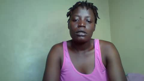 Snapshot of vee_tommy chatting on January 2, 10:37 am Vee tommy online show from January 2, 10:37 am