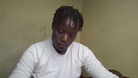 Snapshot of vee_tommy chatting on January 14, 12:14 pm Vee tommy online show from January 14, 12:14 pm