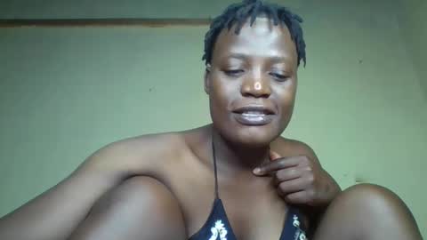 Snapshot of vee_tommy chatting on December 5, 3:04 am Vee tommy online show from December 5, 3:04 am