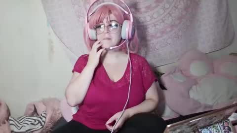 Veronica Lehane online show from October 9, 1:04 pm