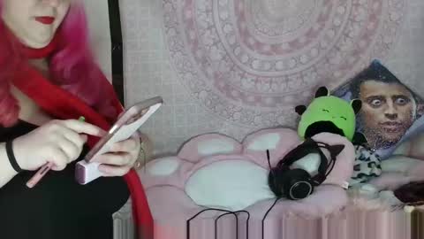 Veronica Lehane online show from January 22, 7:35 am