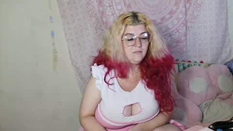 Veronica Lehane online show from July 20, 4:41 pm