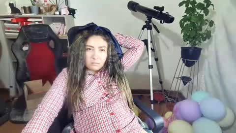 Im VelaI will be Christmas and New Year with my family December 22 to January 13 I will miss you guys. online show from October 30, 2:47 am