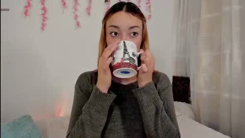 velvet_00 online show from June 11, 7:38 am