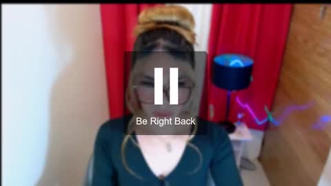 velvet online show from November 11, 11:40 am