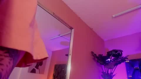 Isabella  online show from July 5, 12:22 pm