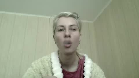 Velvet Pearl online show from July 19, 10:17 am