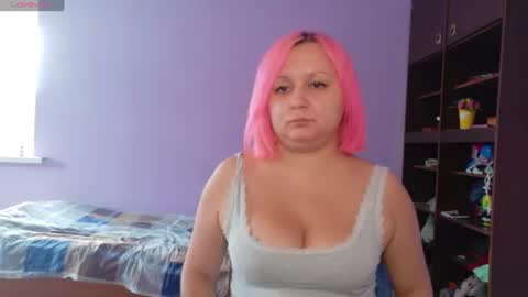 Velvet Rosse online show from July 18, 8:28 am
