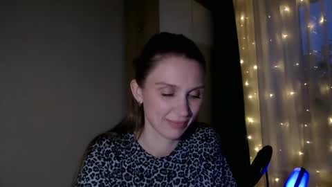 velvetaphrodisiaque online show from June 2, 12:22 am