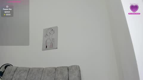 Velvetluna online show from February 2, 10:58 am