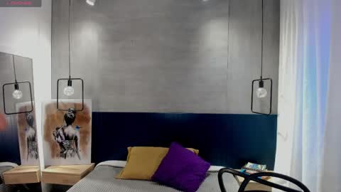 velvettease_ online show from April 14, 12:49 pm