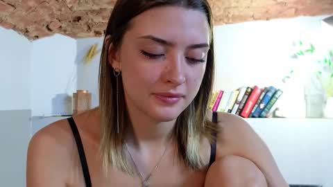 VENERA  online show from November 15, 7:20 am