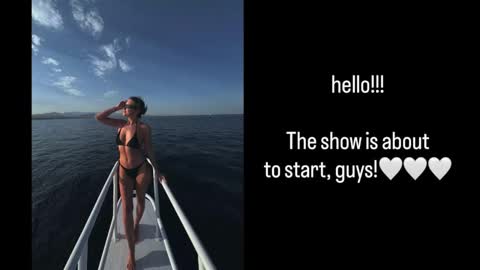 Snapshot of venera_style chatting on September 18, 9:19 am VENERA online show from September 18, 9:19 am