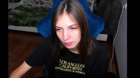 veneradi615 online show from January 26, 1:36 pm