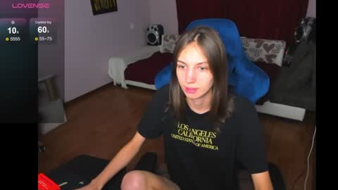 veneradi615 online show from December 14, 4:08 pm