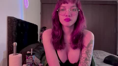 Snapshot of venicebtch666 chatting on October 16, 12:30 pm Lanna online show from October 16, 12:30 pm