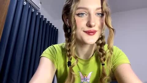 Emily online show from March 3, 10:54 am