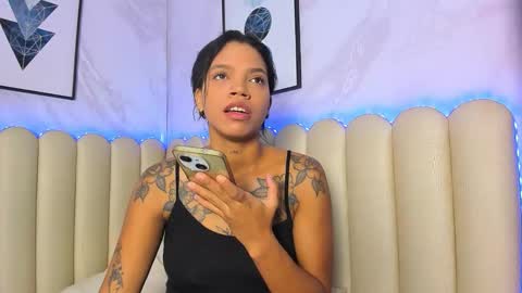 Snapshot of venus__miller chatting on October 16, 12:30 pm venus__miller online show from October 16, 12:30 pm