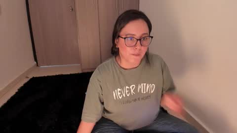 Venus online show from October 4, 8:35 pm