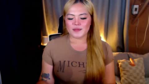 I am Colly Your mystery girl online show from July 24, 4:54 am