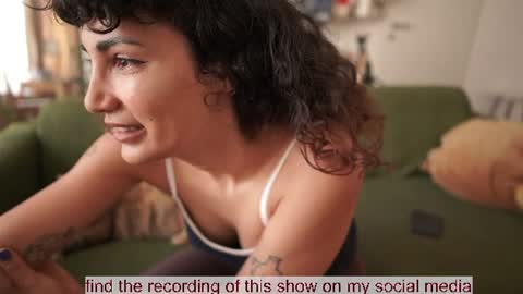 Bella online show from August 4, 9:48 am