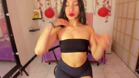 Snapshot of venus_latin_01 chatting on September 27, 9:00 pm Mary online show from September 27, 9:00 pm
