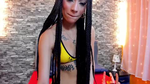 Snapshot of venus_medussa chatting on December 18, 8:47 pm Medussa online show from December 18, 8:47 pm